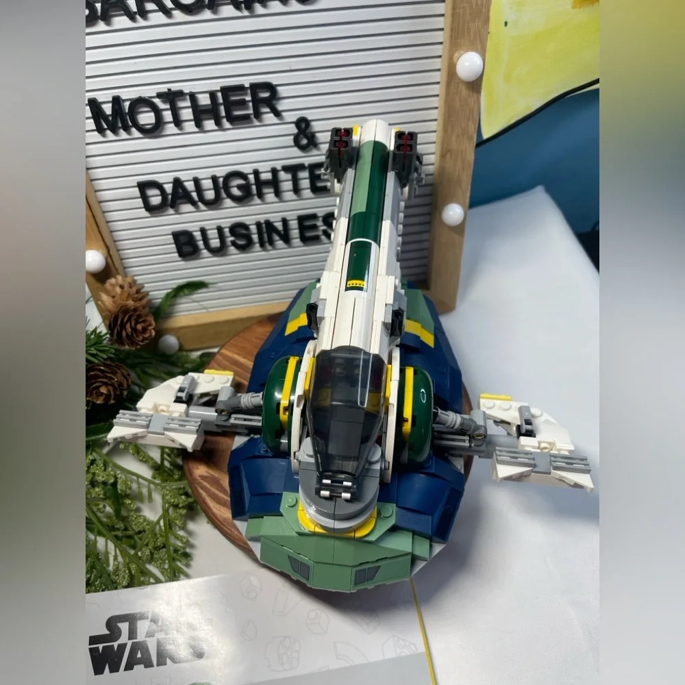 LEGO Star Wars 75433 Jango Fett’s Starship – No Minifigures
